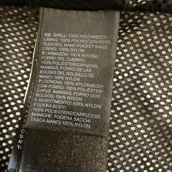 NORTH FACE black Womens size M hooded rain jacket Packable Mesh Lining Gorpcore - Picture 7 of 8